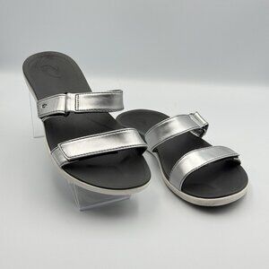 Olukai Kipuka Sandals Women 8 Silver - Adjustable Hook and Loop  Straps